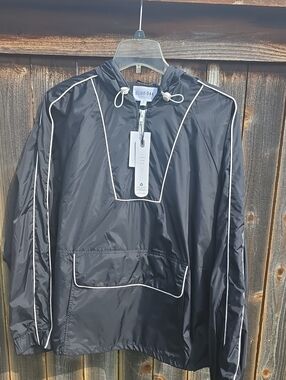 Olive & Oak Women's Black Pullover Windbreaker with White Piping